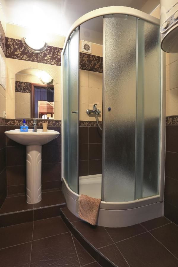 Апартаменты Apartment on Obolonskiy Prospect 12 Киев-19